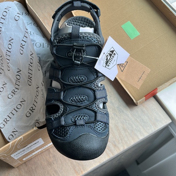 Grition Men’s Outdoor Water/hiking boating sandal - Picture 9 of 12